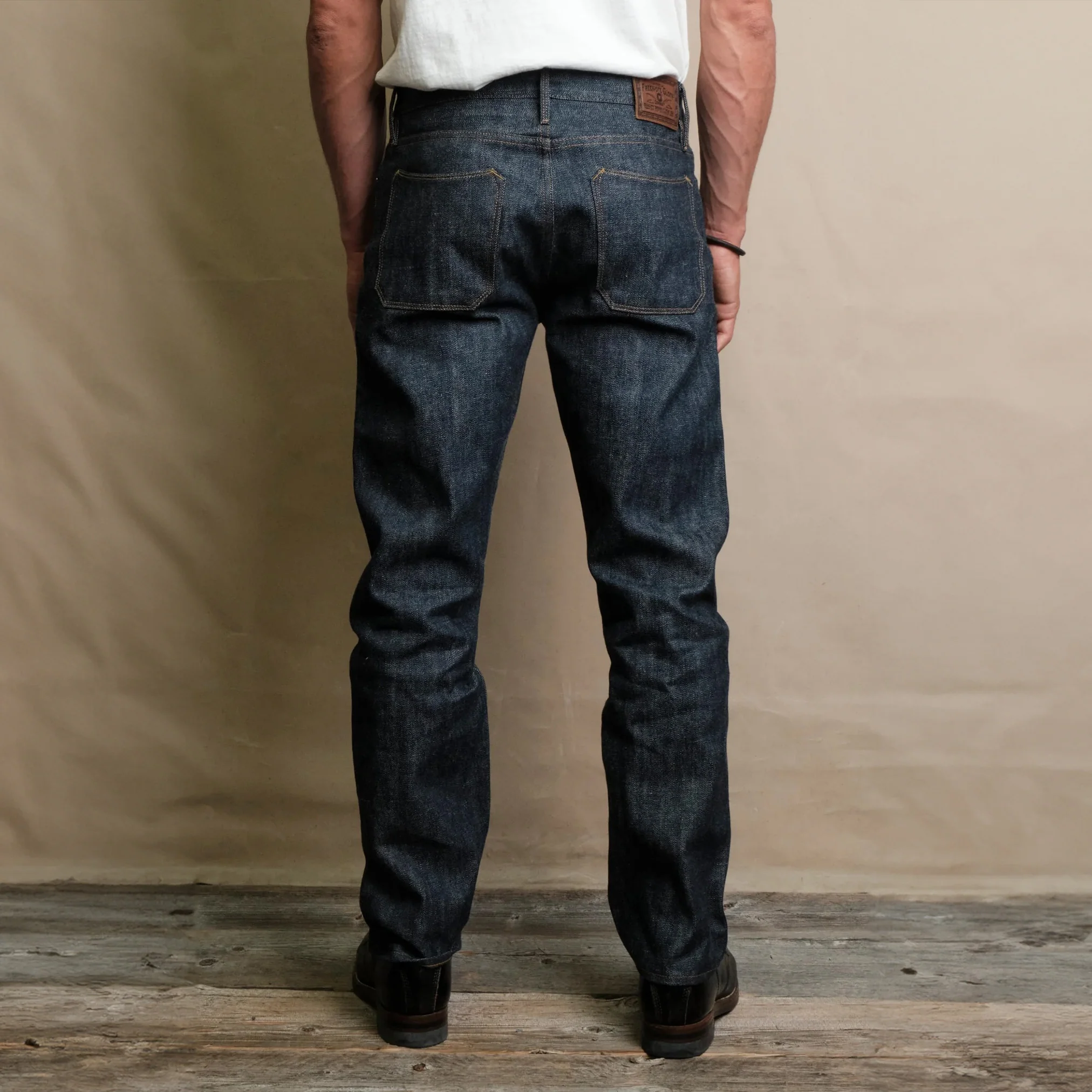 Portola Classic Taper 13oz Indigo Denim - Image 4
