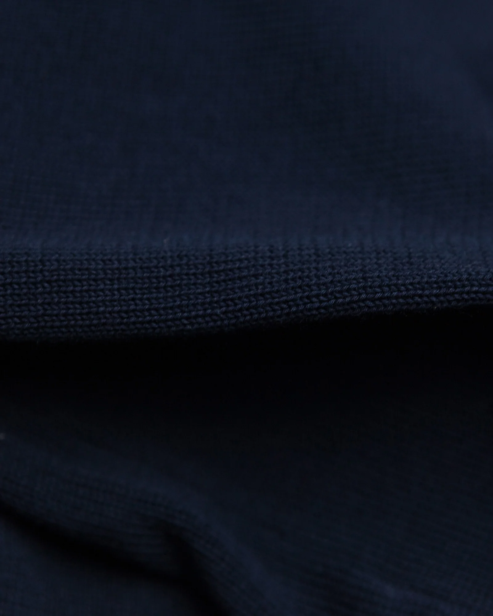 T Crown Shirt in Navy - Image 10