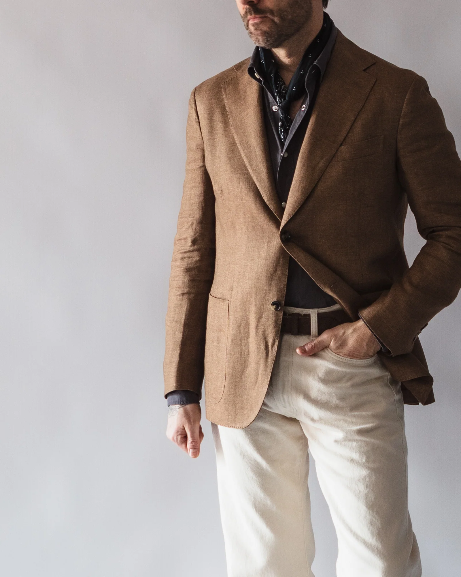 The Aalto in Tobacco Linen - Image 2