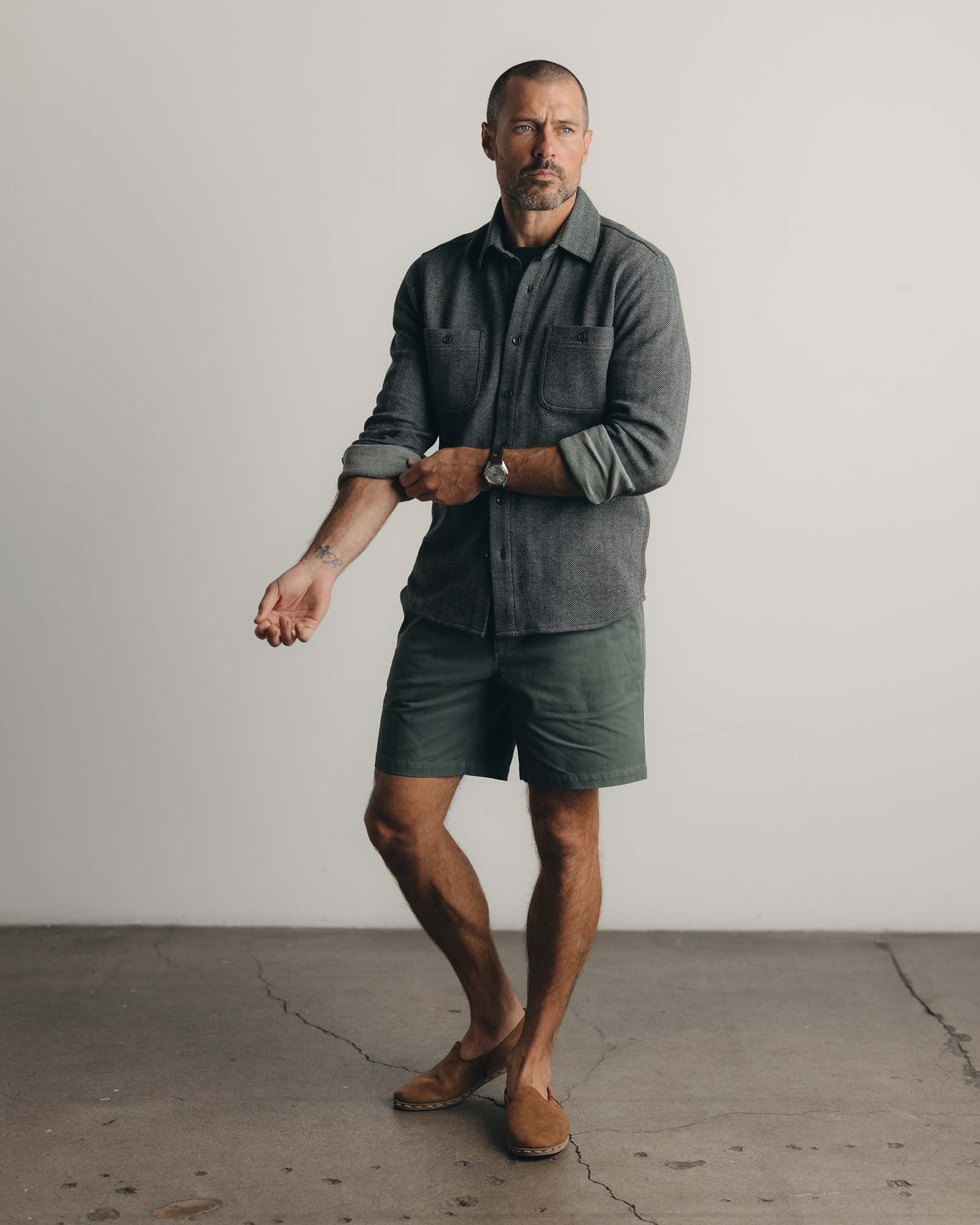 The Apres Short in Organic Deep Sea Foundation Twill - Image 3