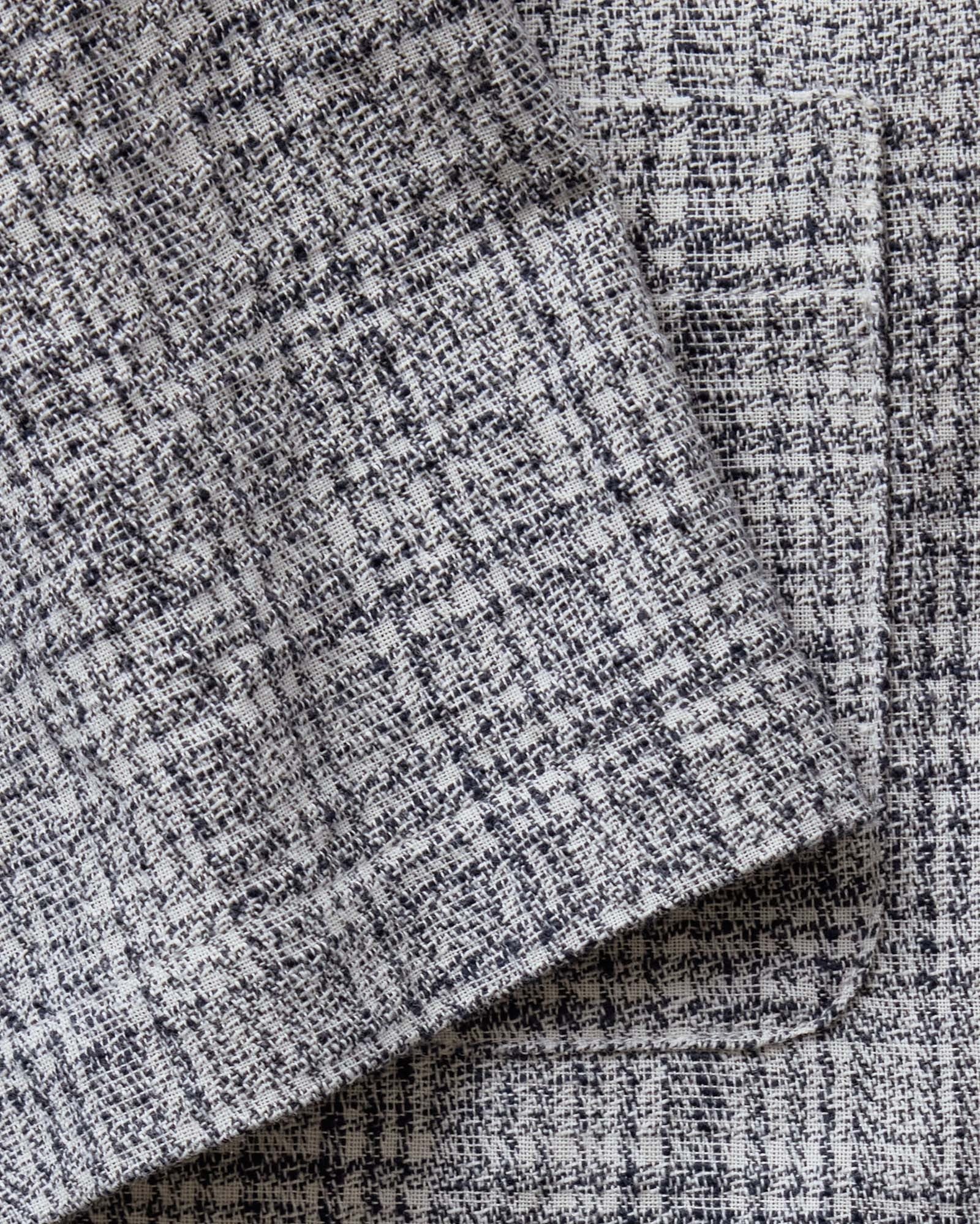The Conrad Shirt in Cloud Cover Dobby - Image 7