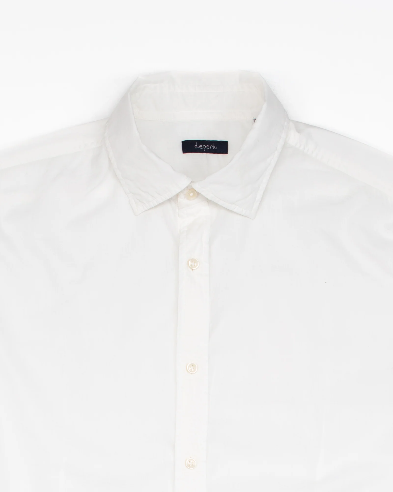 The Leon Shirt in White - Image 2