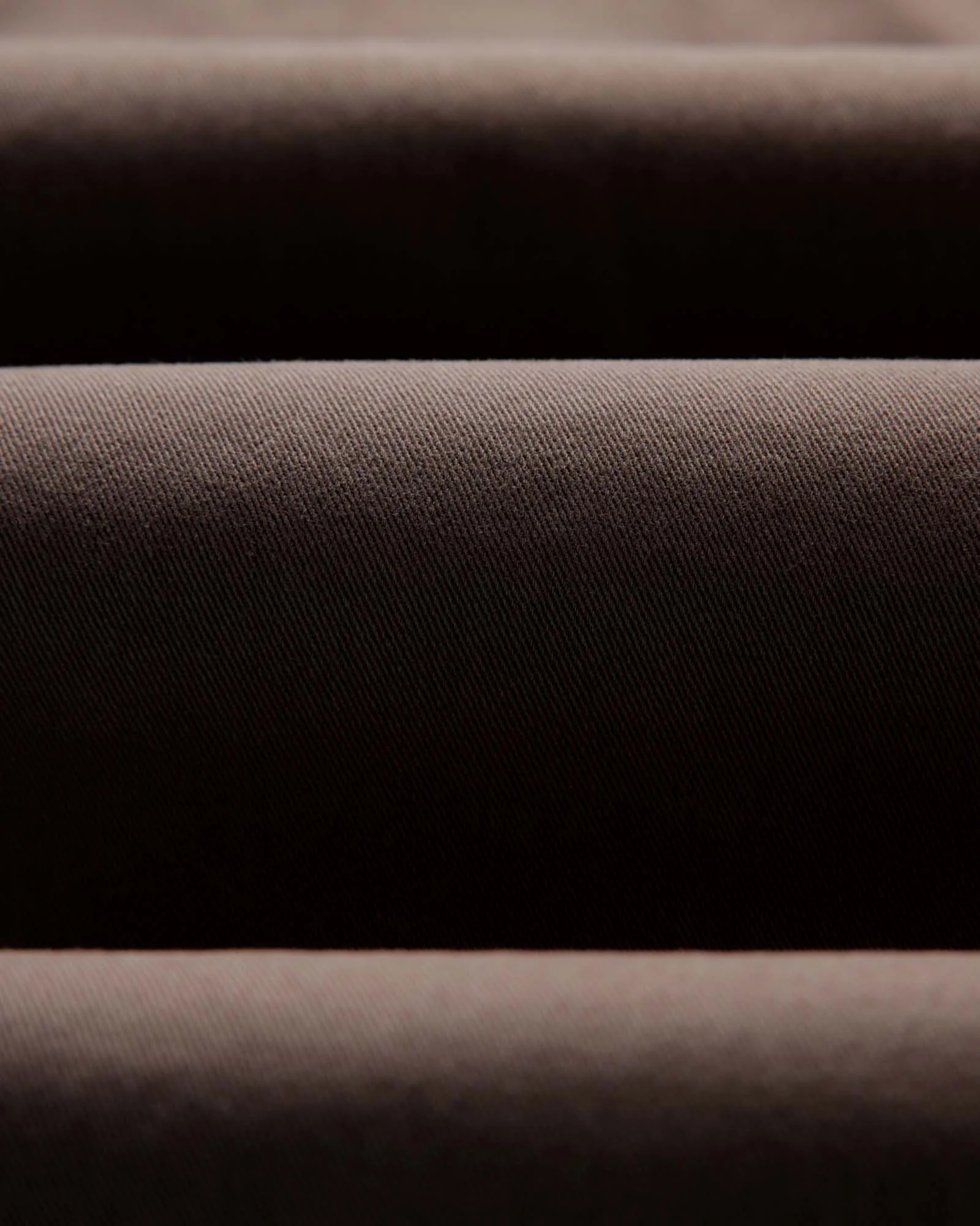 The Straight Foundation Pant in Organic Espresso - Image 10