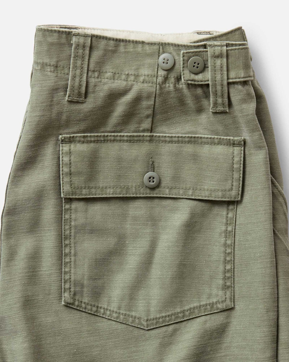 The Surplus Short in Field Olive Reverse Sateen - Image 5